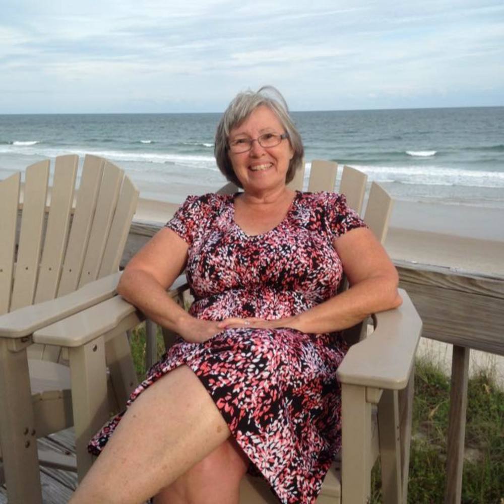 Meet your Posher, Becky